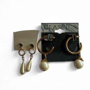 Vintage Classic Gold and Cream Pearl Earrings Set